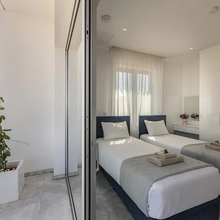 Fig Tree Bay Residences 6 Villa *