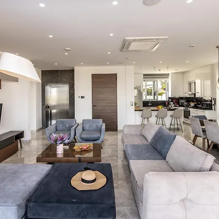 Villa Fig Tree Bay Residences 6 *