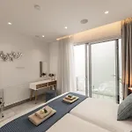 Villa Fig Tree Bay Residences 6
