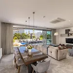 Villa Fig Tree Bay Residences 6