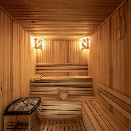 Fig Tree Bay Residences 6 *