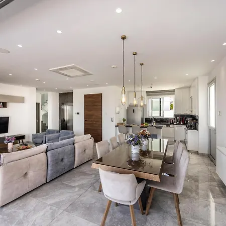 Fig Tree Bay Residences 6