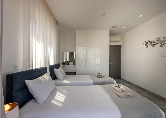 Fig Tree Bay Residences 6 프로타라스