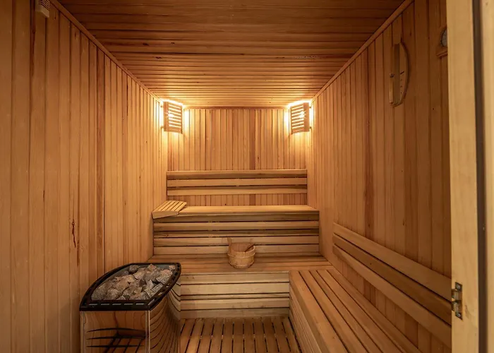 Fig Tree Bay Residences 6 *