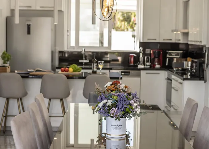 Fig Tree Bay Residences 6 프로타라스