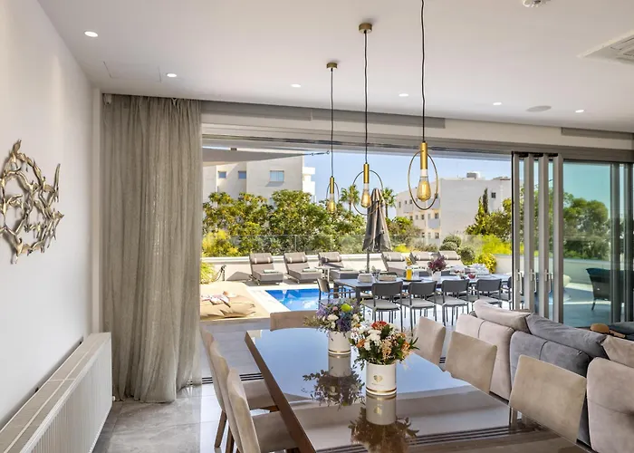 Fig Tree Bay Residences 6 *