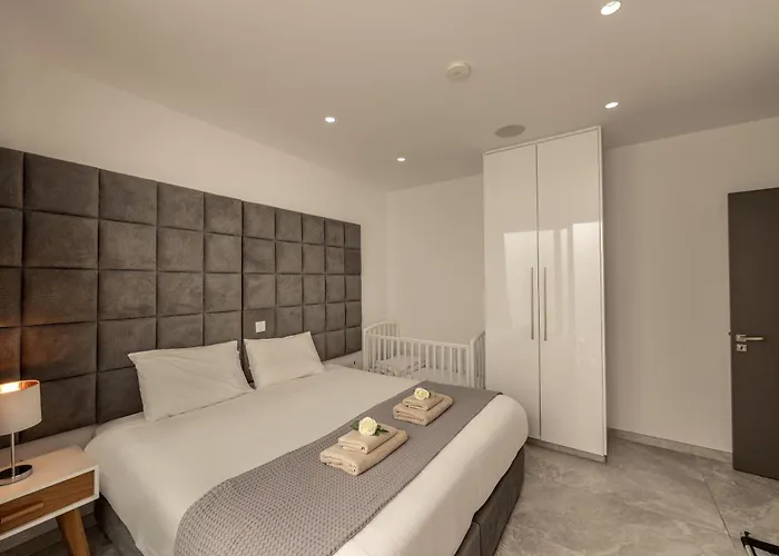 Fig Tree Bay Residences 6 Villa