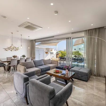 Fig Tree Bay Residences 6