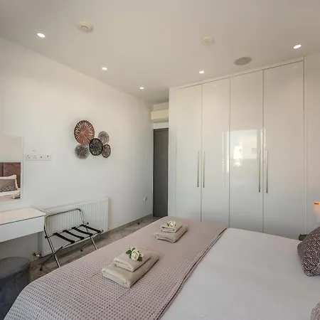 Fig Tree Bay Residences 6